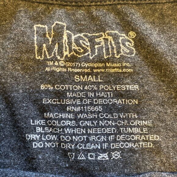 The Misfits Walk Among Us 1982 Pontiac, MI 2017 Shirt Sz S Graphic T-shirt - Picture 5 of 6